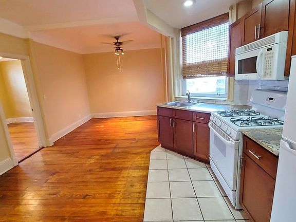 2nd image of 37-11 9th St #3