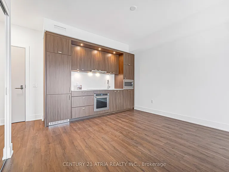 858 Dupont St #311 — Photo 12