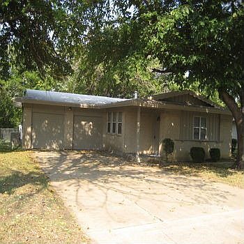 1st image of 5413 Wedgmont Cir N