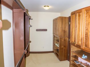 111 Walnut Woods Dr, Wheeling, WV 26003