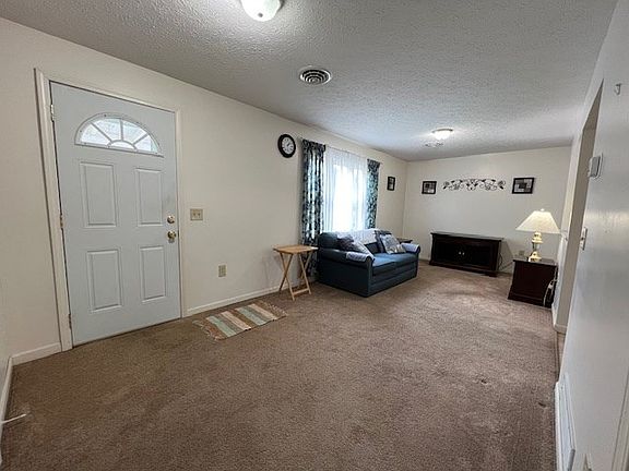 3rd image of 635 Morgan Ave