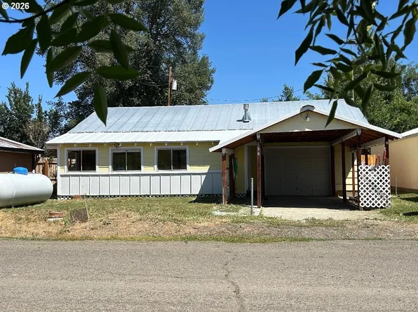 238 Dawson St, Halfway, OR 97834
