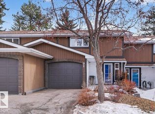 91 Hearthstone NW, Edmonton, AB T6H5E5