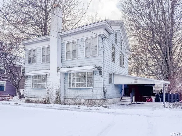 171 S Market St, Cape Vincent, NY 13618