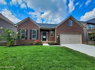 2103 Antelope Ln, Knoxville, TN 37932