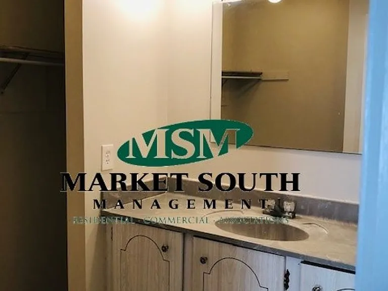 306 Sandy Springs Rd — Photo 14