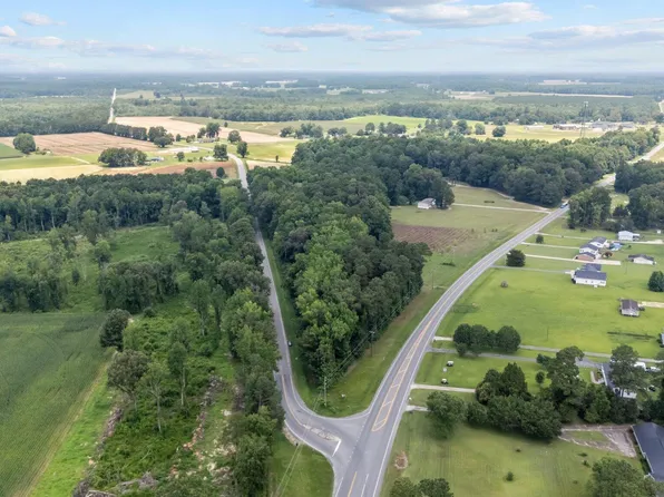 6005 James B White Highway, Whiteville, NC 28472