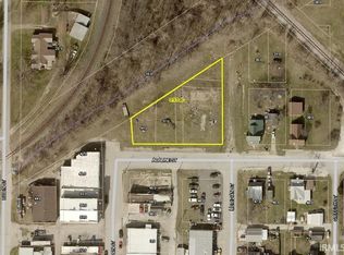 101 Adaline St, Elnora, IN 47529