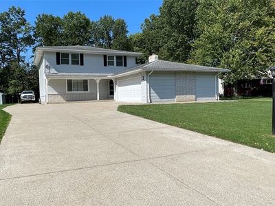 26690 Kingswood Dr, Olmsted Township, OH, 44138