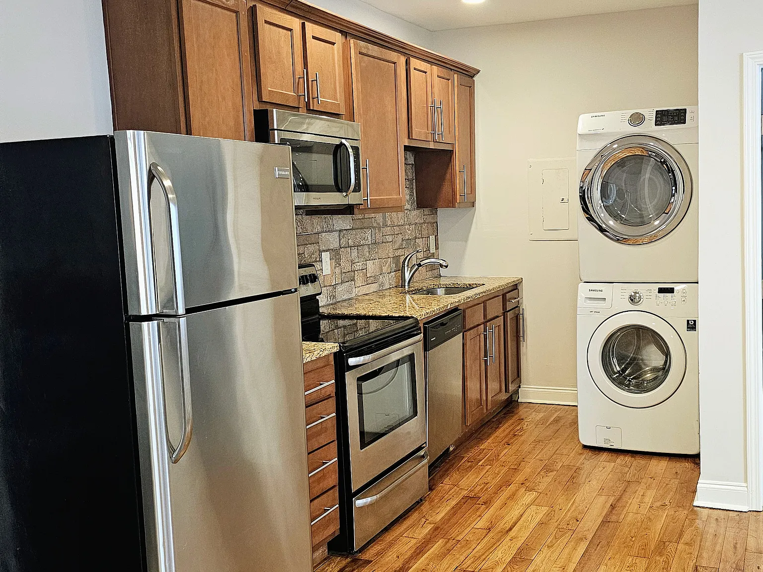 1066 Piedmont Ave NE — Photo 4
