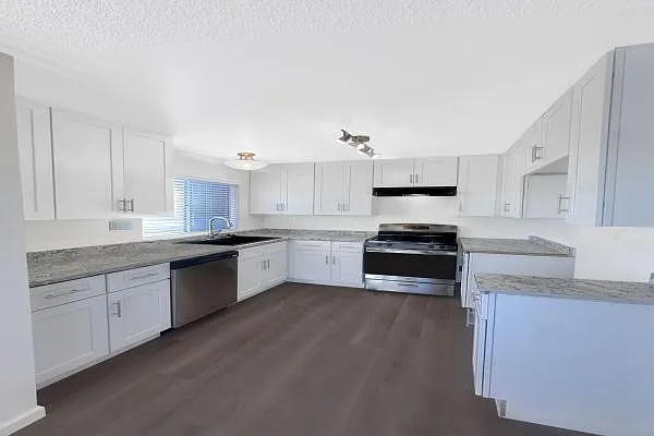 Spring Creek Apartments