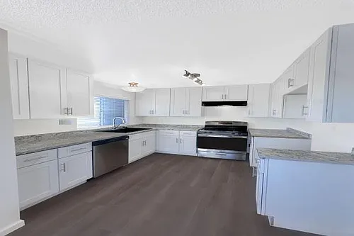 Spring Creek Apartments Photo 1