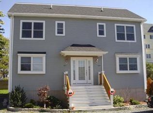 92 Arcadia St, Revere, MA 02151
