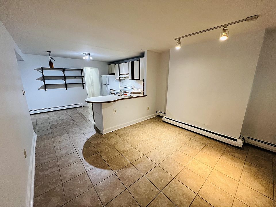 1st image of 308 Hudson Ave