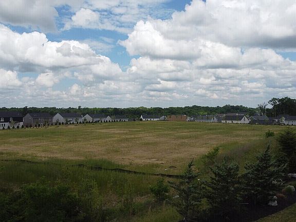 3rd image of 6201 Ballyshannon Dr