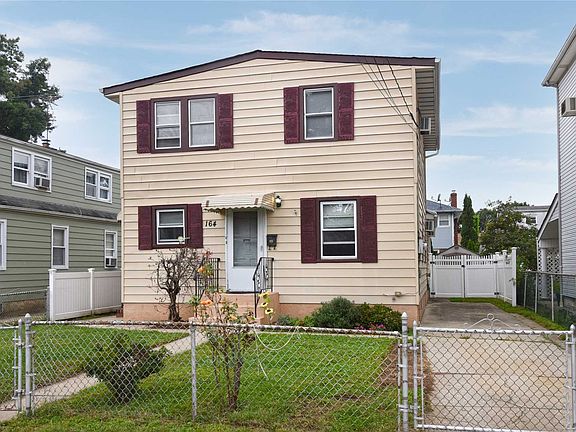 3rd image of 164 Sewanee Ave