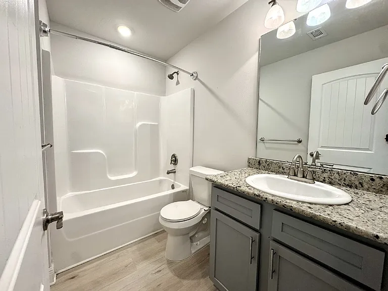3851 Redbud Way — Photo 9