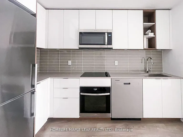 543 Richmond St W #507 — Photo 3
