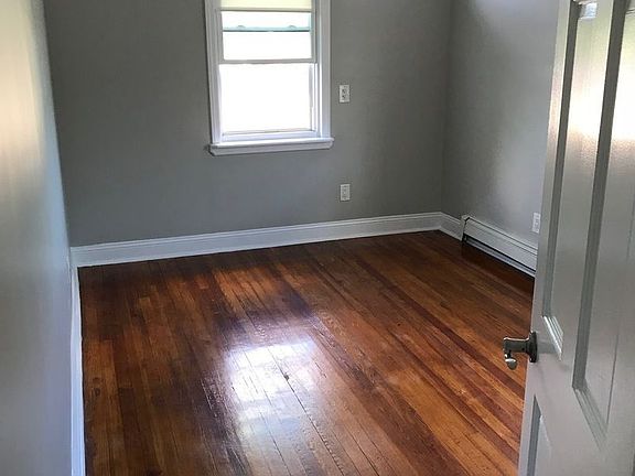 5th image of 4801 72nd St #2