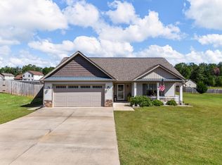 247 Sweetgrass Dr, Chesnee, SC 29323
