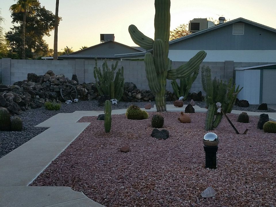 2nd image of 3840 W Meadow Dr