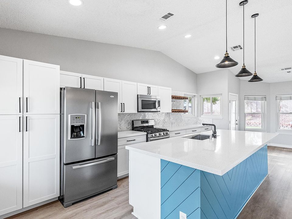 1st image of 2827 Landau Ct