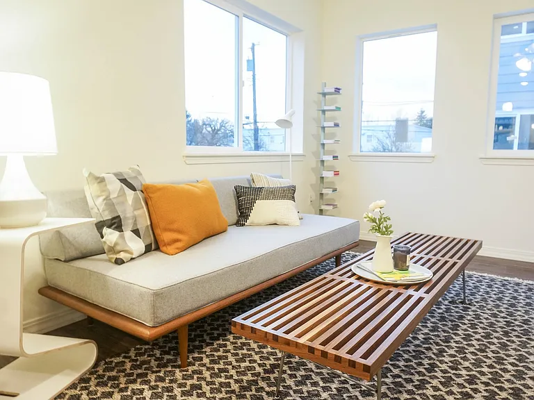 5120 N Lombard St — Photo 59