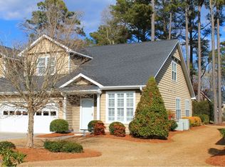 104-104A Reserve Ln, Morehead City, NC 28557