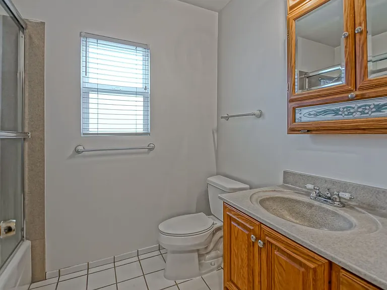 2911 Blaisdell Ave — Photo 37