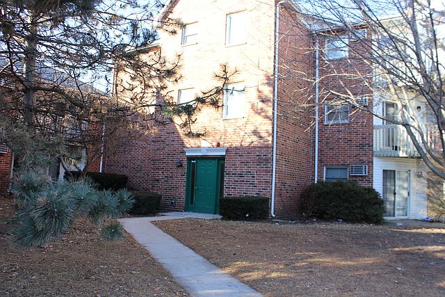 1st image of 1323 Cunat Ct APT 2A