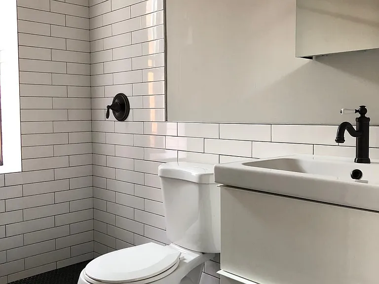 1902 W Cullerton St #2R — Photo 10