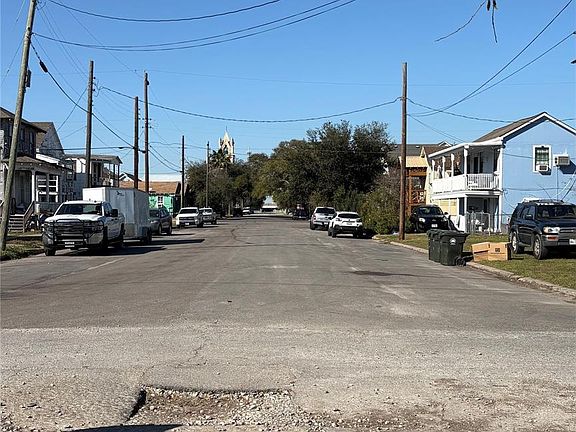 5th image of 1401 34th St Lot 7