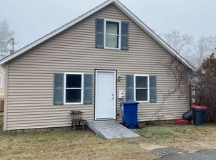 241 Marion Rd, Wareham, MA 02571