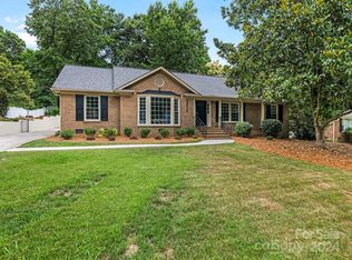 3610 Ashton Dr, Charlotte, NC 28210