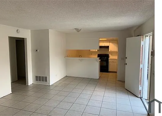 3465 Rainbow Ln — Photo 7