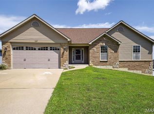 147 Quail Creek Dr, Wright City, MO 63390