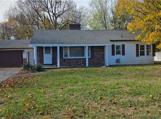 4610 Christian Dr, Clarence, NY 14031