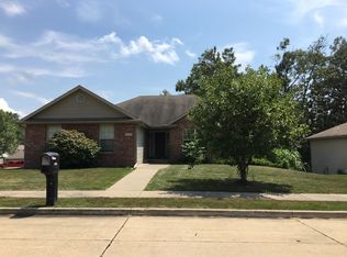 4504 Timber Ln, Columbia, MO 65202