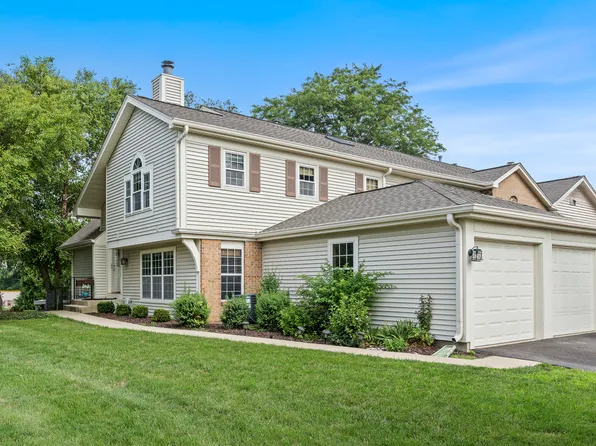 27W414 Melrose Ln, Winfield, IL 60190