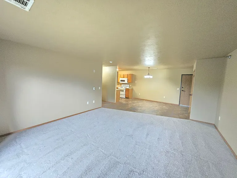 Sunrise Apartments — Photo 19