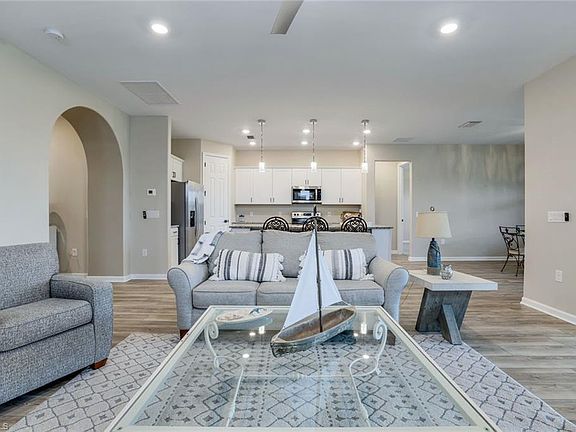 4th image of 19644 Beechcrest Pl