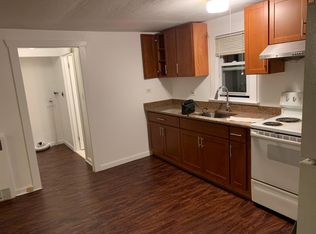 87 Warner St #1/2, Groton, CT 06340