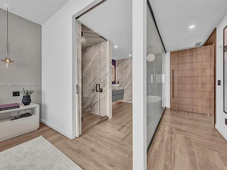 888 Biscayne Blvd #5704 — Photo 36