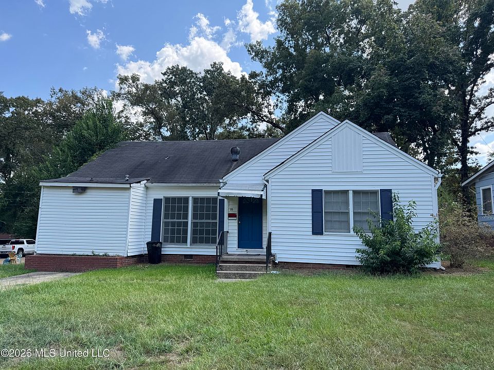 1st image of 315 Robinhood Rd