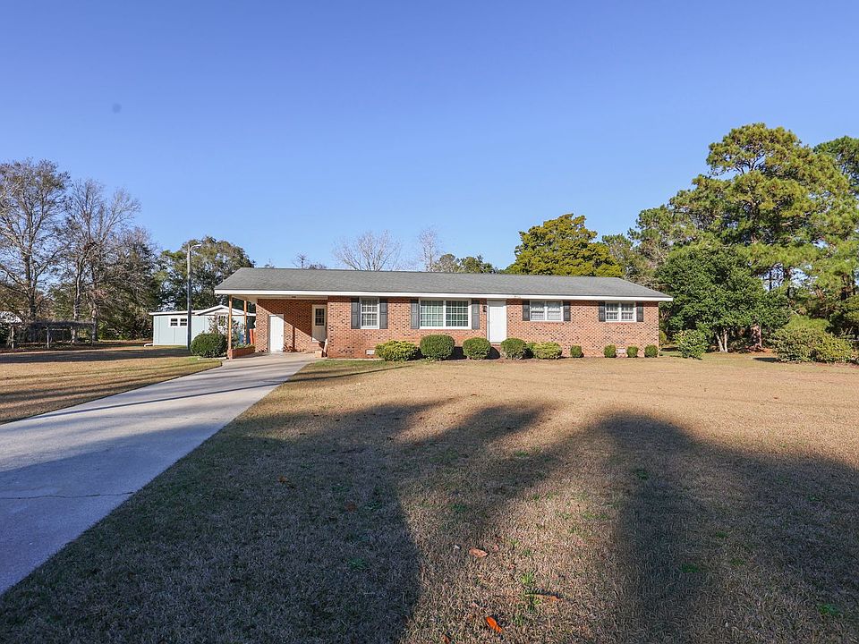 1st image of 161 Hill Ln