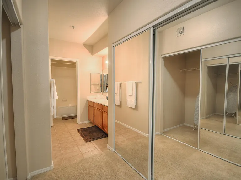 15095 N Thompson Peak Pkwy #2013 — Photo 12