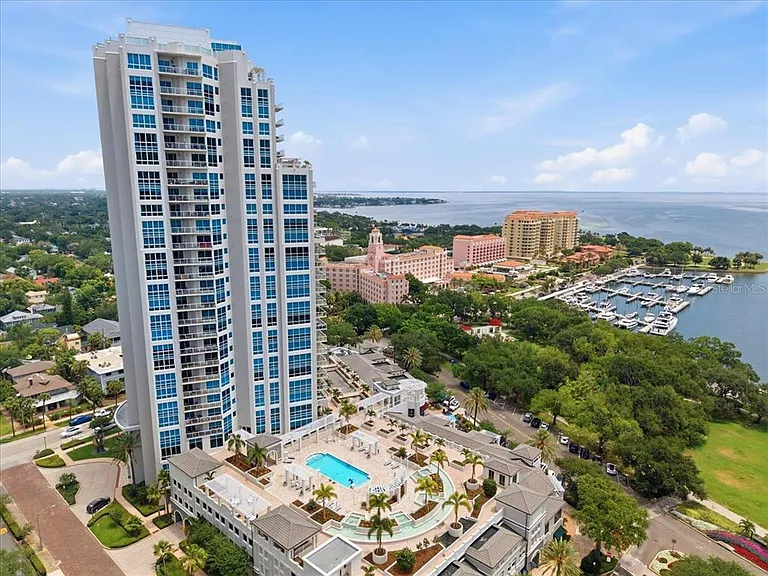 400 Beach Dr NE #1702 — Photo 16