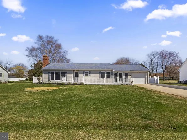 1713 Bayside Dr, Chester, MD 21619