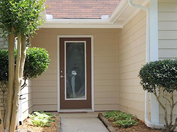 3rd image of 2798 Loral Pines Dr