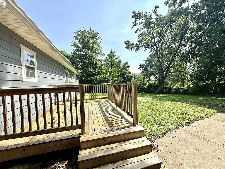 2618 Mashburn Rd — Photo 30